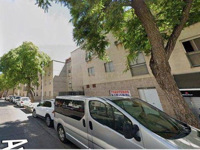 Apartamento en venta en Utrera, Andalucía