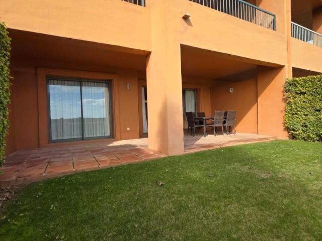 Apartamento en venta en Barriada Islas Canarias, Costa del Sol Occidental