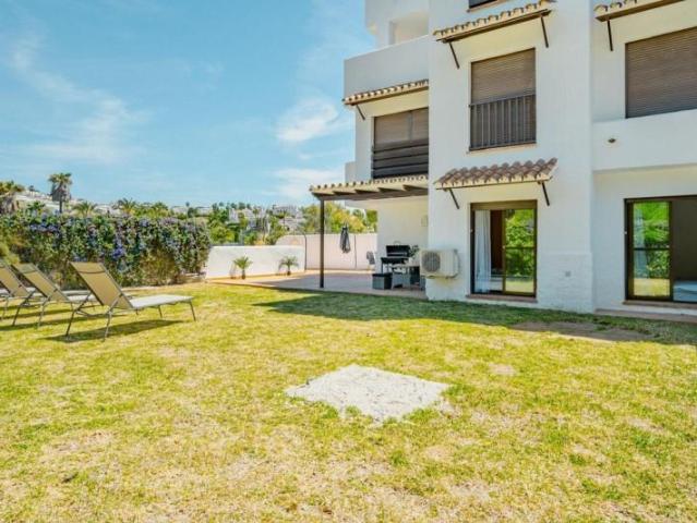 Apartamento en venta en Barriada Islas Canarias, Costa del Sol Occidental