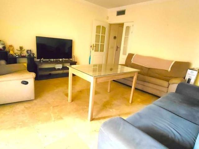 Apartamento en venta en Barriada Islas Canarias, Costa del Sol Occidental