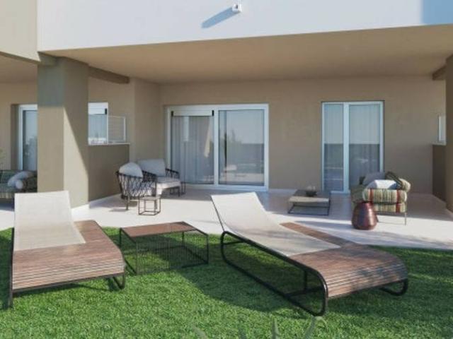 Apartamento en venta en Barriada Islas Canarias, Costa del Sol Occidental