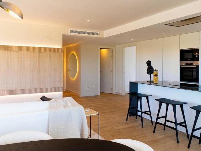 Apartamento en venta en Barriada Islas Canarias, Costa del Sol Occidental