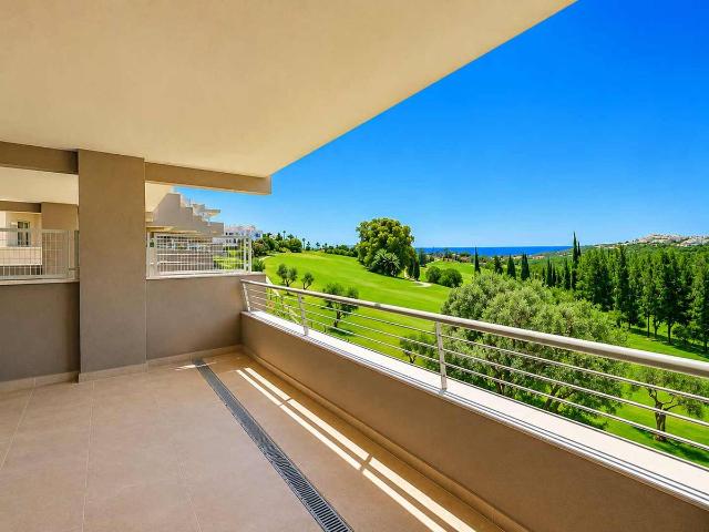 Apartamento en venta en Barriada Islas Canarias, Costa del Sol Occidental