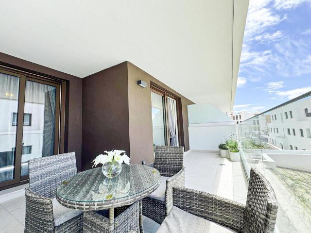 Apartamento en venta en Estebuna, Costa del Sol Occidental