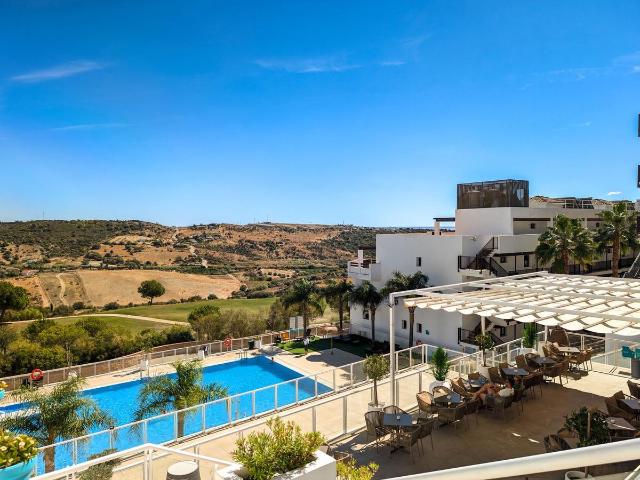 Apartamento en venta en Estepona