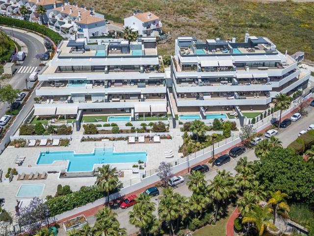 Apartamento en venta en Estepona