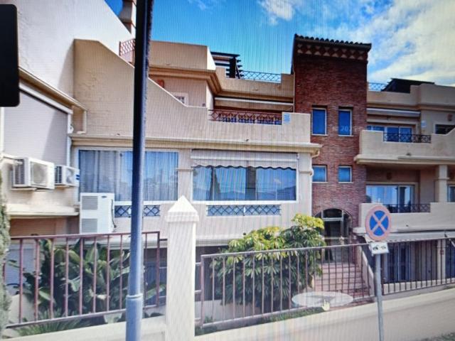 Apartamento en venta en Estepona, Costalita