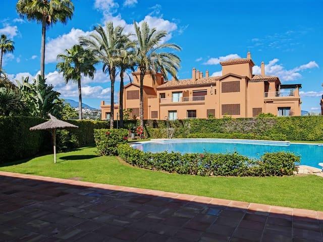 Apartamento en venta en Barriada Islas Canarias, Estepona