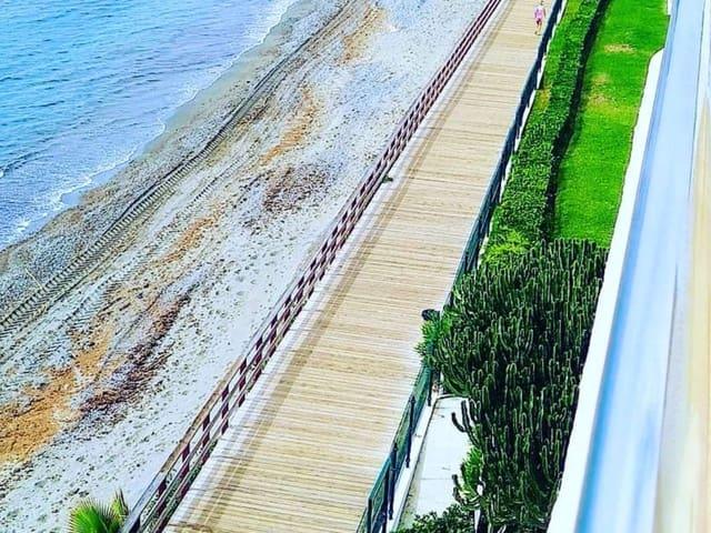 Apartamento en venta en Barriada Islas Canarias, Costa del Sol Occidental