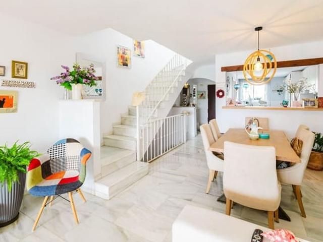Apartamento en venta en Barriada Islas Canarias, Costa del Sol Occidental