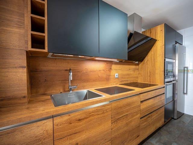 Apartamento en venta en Barriada Islas Canarias, Costa del Sol Occidental