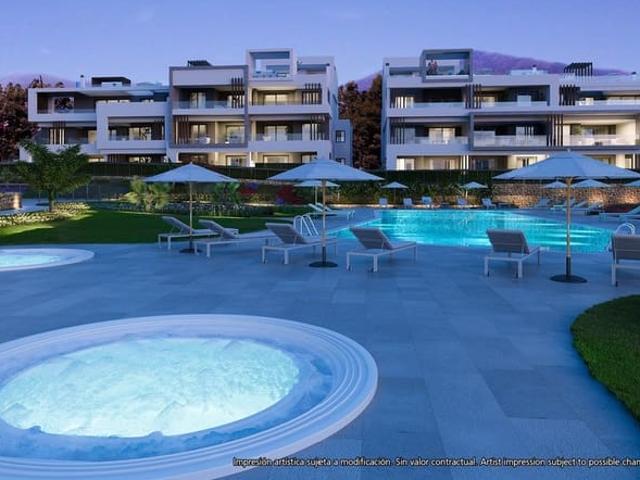 Apartamento en venta en Barriada Islas Canarias, Estepona