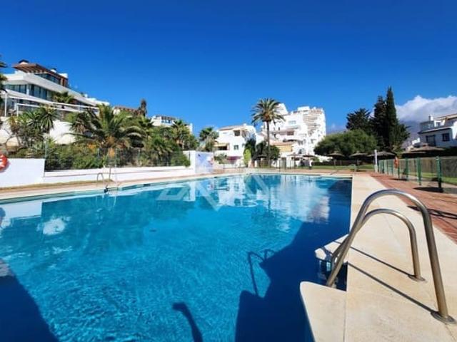 Apartamento en venta en Barriada Islas Canarias, Costa del Sol Occidental