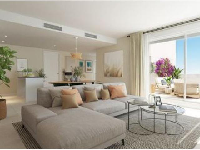 Piso en venta en Barriada Islas Canarias, Costa del Sol Occidental