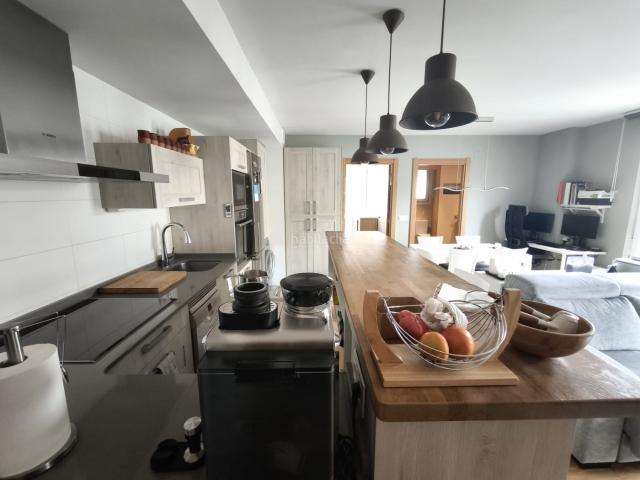 Apartamento en venta en Sakana, Navarra
