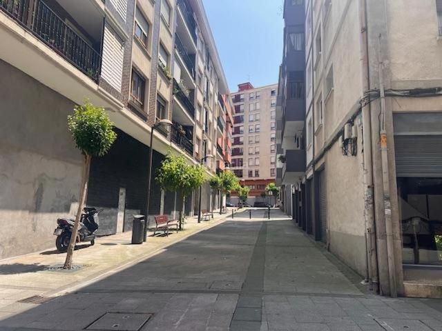 Apartamento en venta en Kurtzea, Galdakao