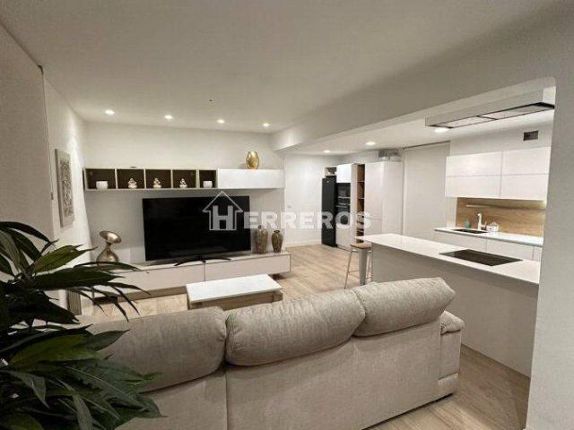 Apartamento en venta en Las Gaunas, Logroño