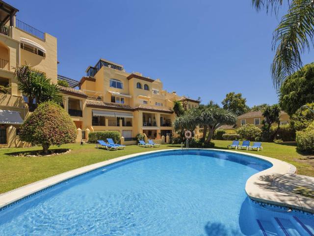 Apartamento en venta en Centro, Costa del Sol Occidental