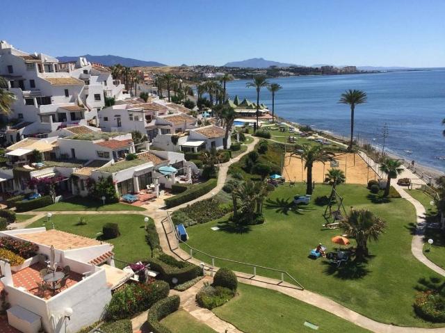 Apartamento en venta en Barriada Islas Canarias, Costa del Sol Occidental