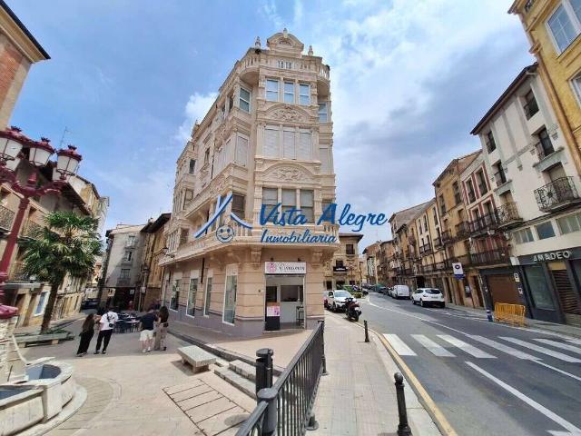 Apartamento en venta en Haro, La Rioja