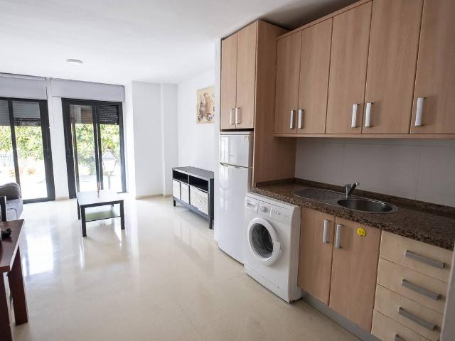 Apartamento en venta en Vélez-málaga, Capuchinos