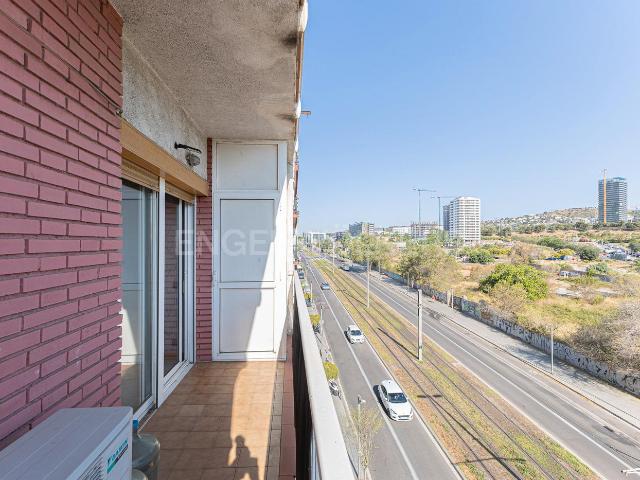 Apartamento en venta en L'hospitalet De Llobregat, Pubilla Cases