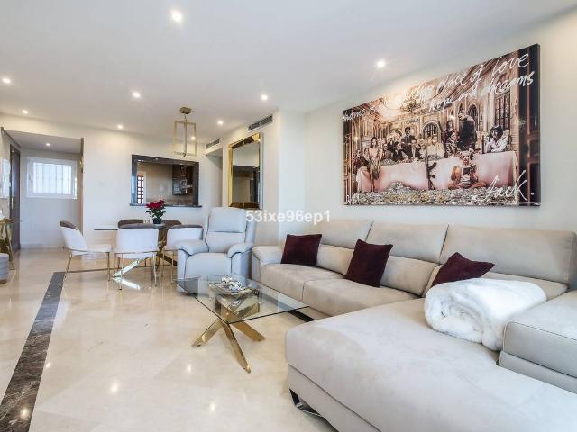 Apartamento en venta en Costa del Sol Occidental, Andalucía