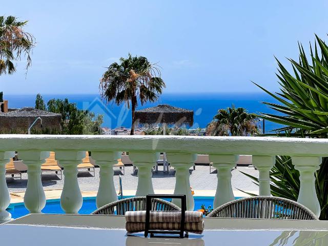 Apartamento en venta en La Postura, Adeje