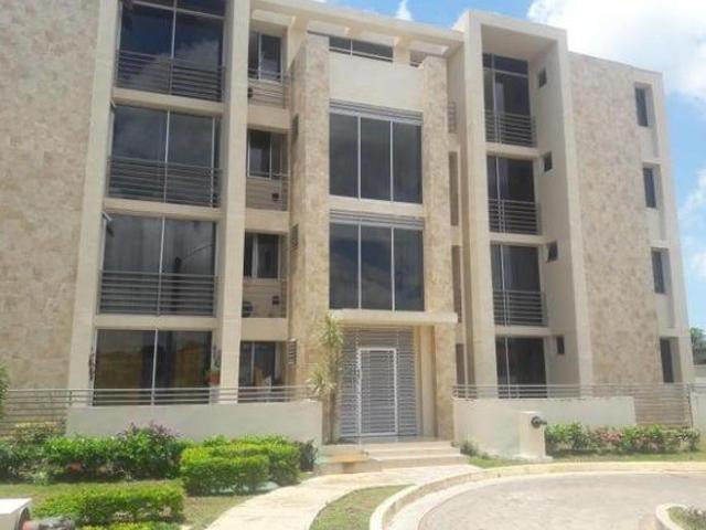 APARTAMENTO EN VENTA EN LA CHORRERA. DDB24 8362