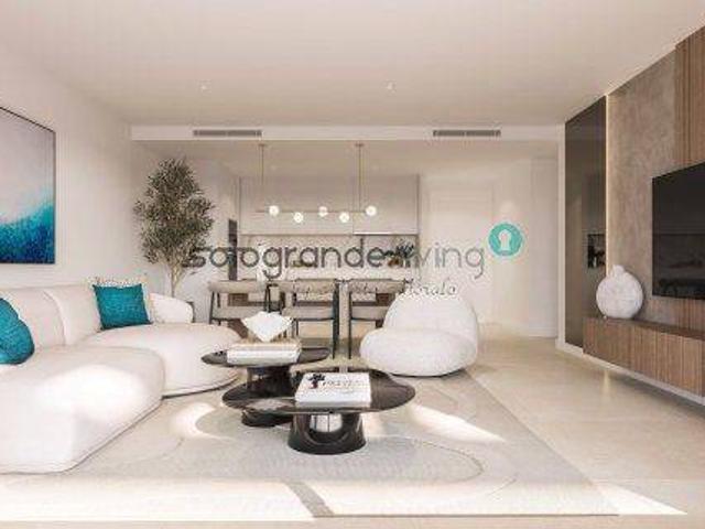 Apartamento en venta en Barriada Islas Canarias, Costa del Sol Occidental