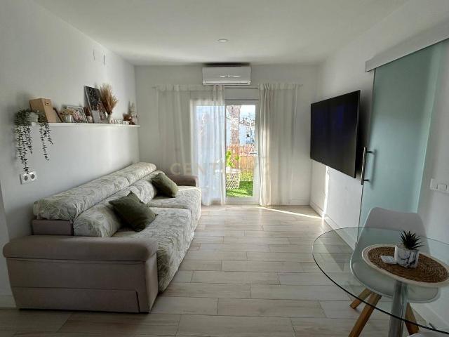 Apartamento en venta en Centrevila, Garraf