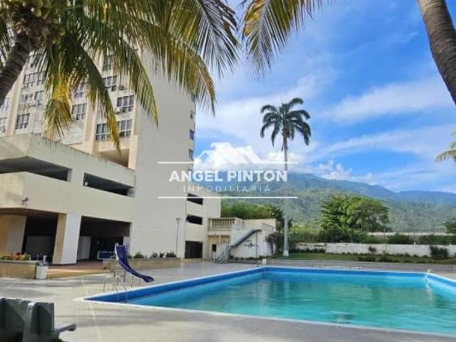 Apartamento en venta en Vargas