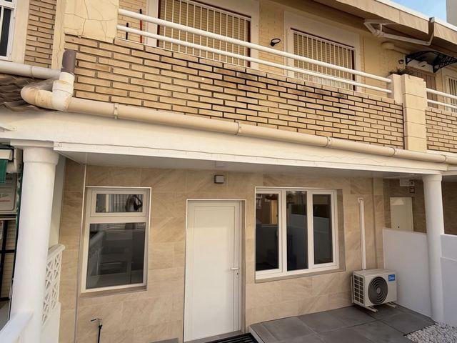 Apartamento en venta en La Mata, Torrevieja