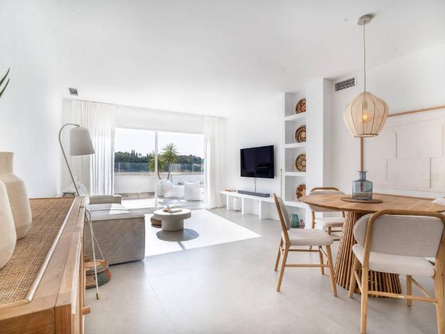 Apartamento en venta en Benahavís, Val de Guadalmina