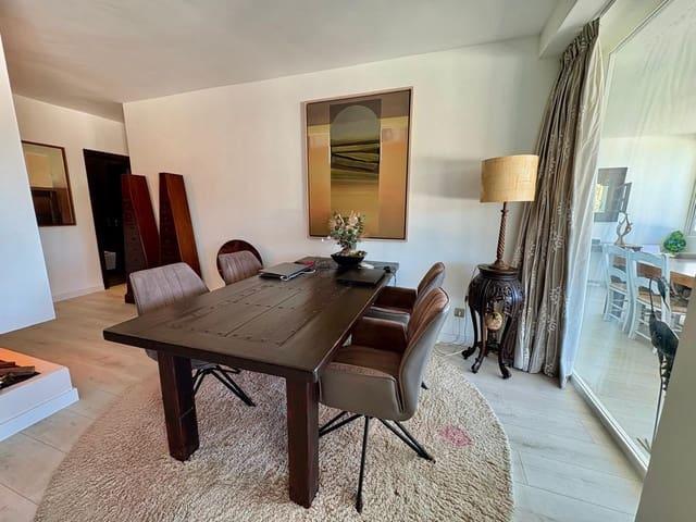 Apartamento en venta en Artola, Costa del Sol Occidental