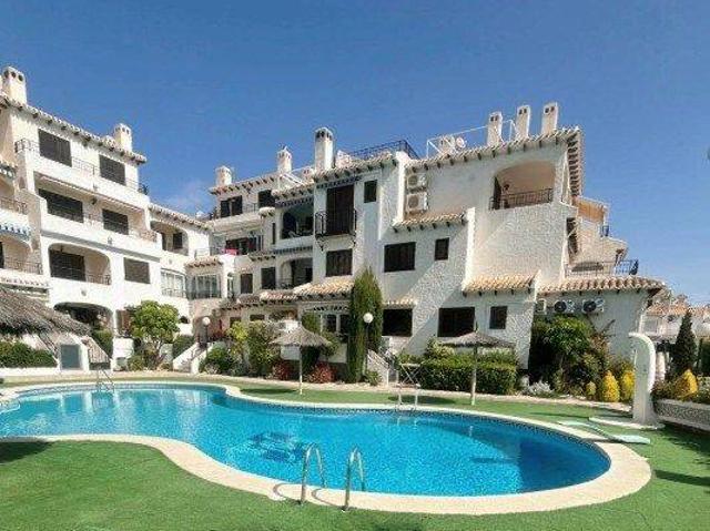 Apartamento en venta en Obispo Rocamora, el Baix Segura / La Vega Baja