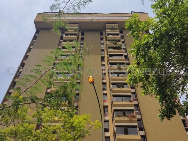 Apartamento en venta en La Urbina, Trujillo