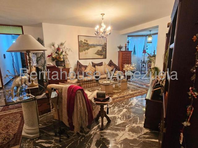 Apartamento en venta en La Urbina, Trujillo