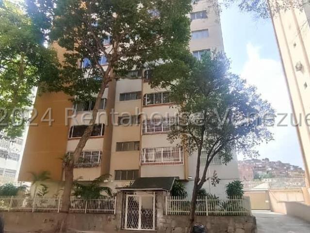 Apartamento en venta en La Urbina, Trujillo