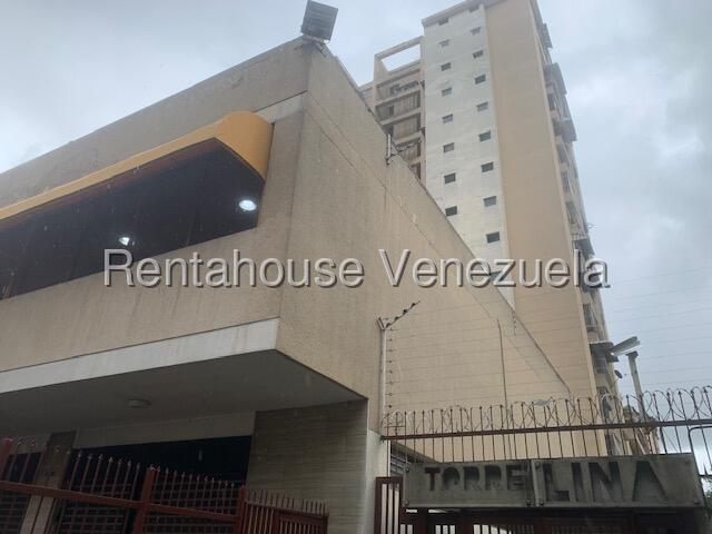 Apartamento en venta en La Urbina, Trujillo