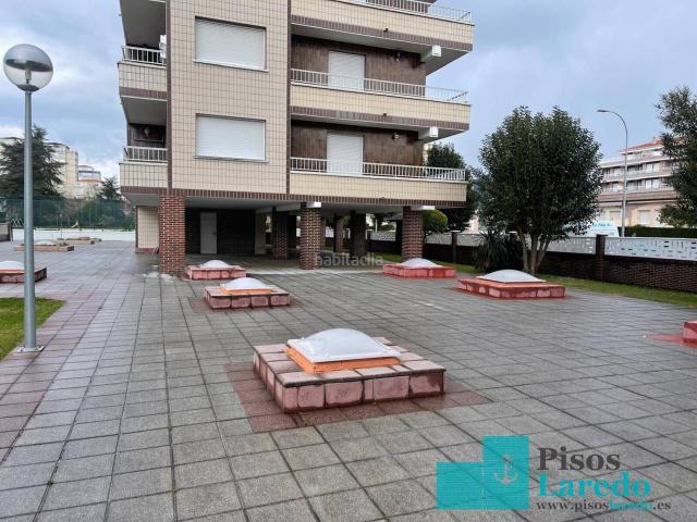 Piso en venta en Laredo