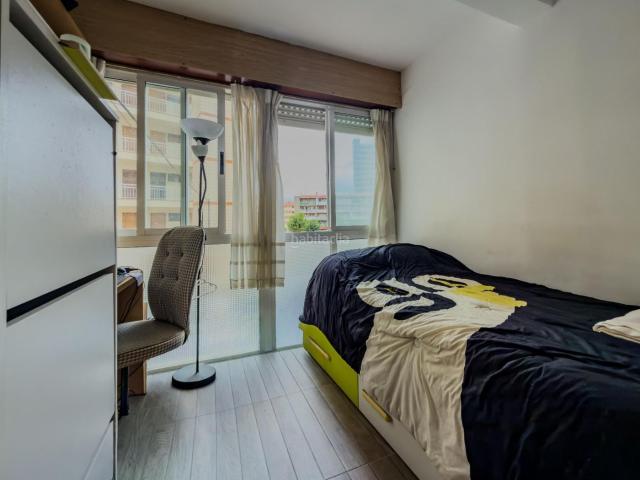 Apartamento en venta en Laredo