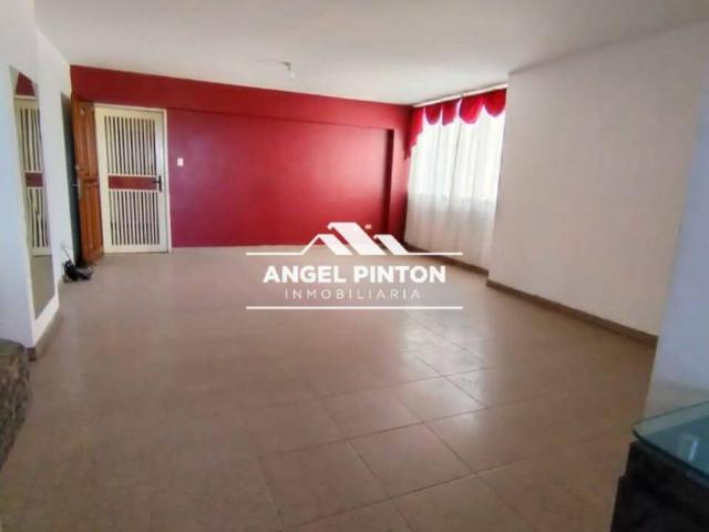 Apartamento en venta en Colinas Del Neveri, Barcelona