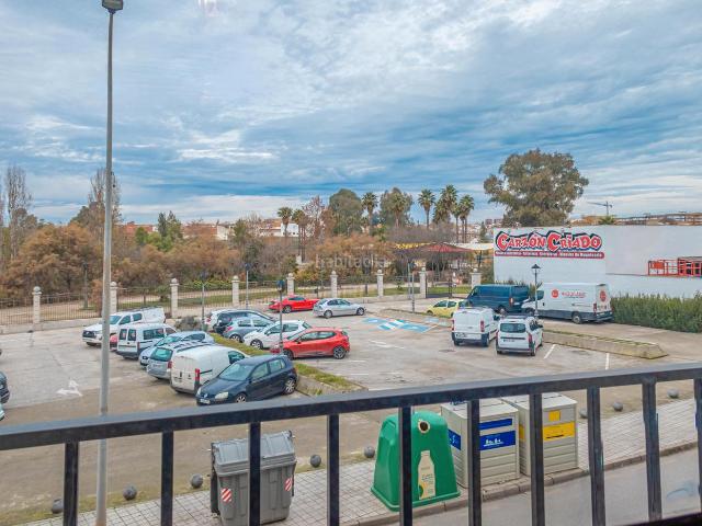 Apartamento en venta en Linares, Andalucía