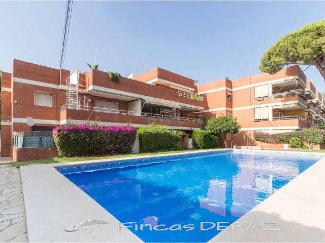 Apartamento en venta en Castelldefels, Centre