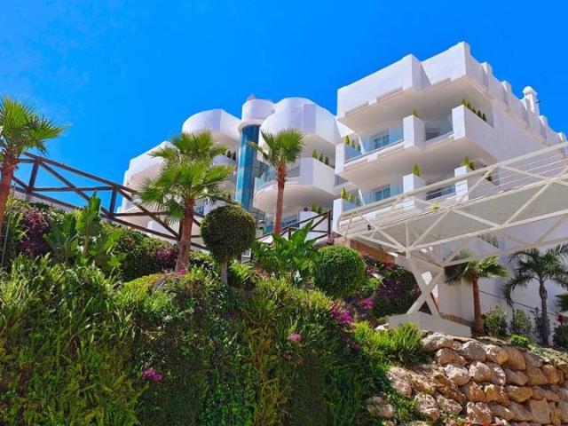 Apartamento en venta en Rincón De La Victoria