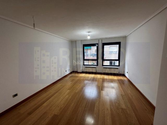 Apartamento en venta en Las Gaunas, Logroño