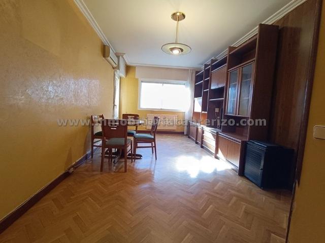 Apartamento en venta en Las Gaunas, Logroño