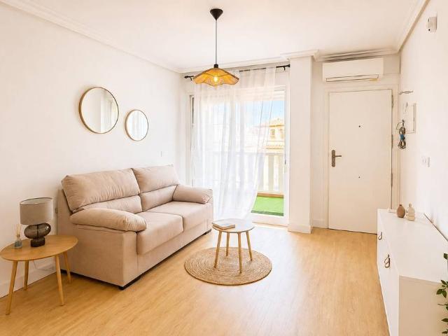 Apartamento en venta en Obispo Rocamora, el Baix Segura / La Vega Baja