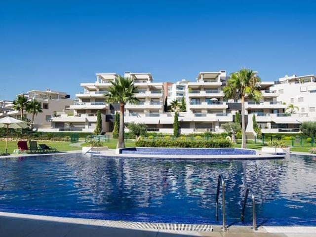 Apartamento en venta en Benahavís, Málaga
